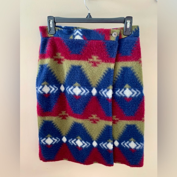 Styles To Go Southwest Vest and Skirt Set M - Picture 5 of 8